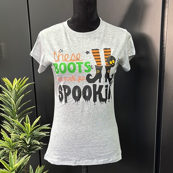 Studio 3 Short Sleeve crewneck “These Boots Were Made For Spookin”Halloween Tee - Picture 1 of 7
